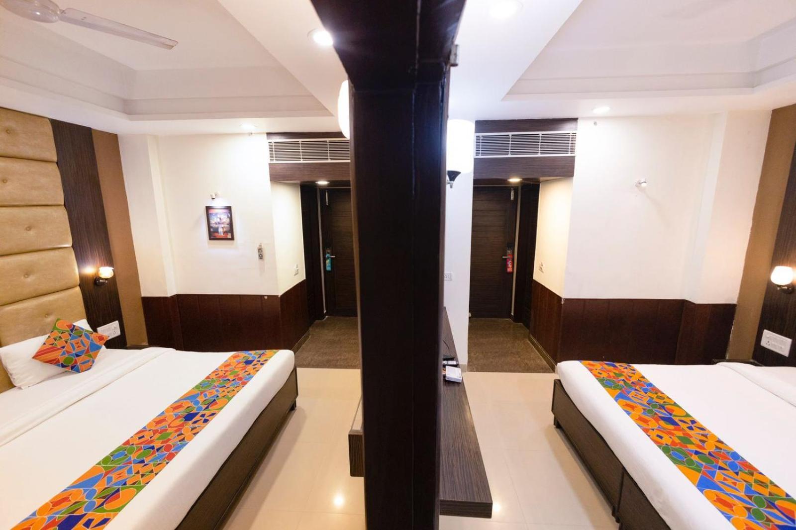 Hotel Sahibs Lighthouse - Swimming Pool Agra  Esterno foto