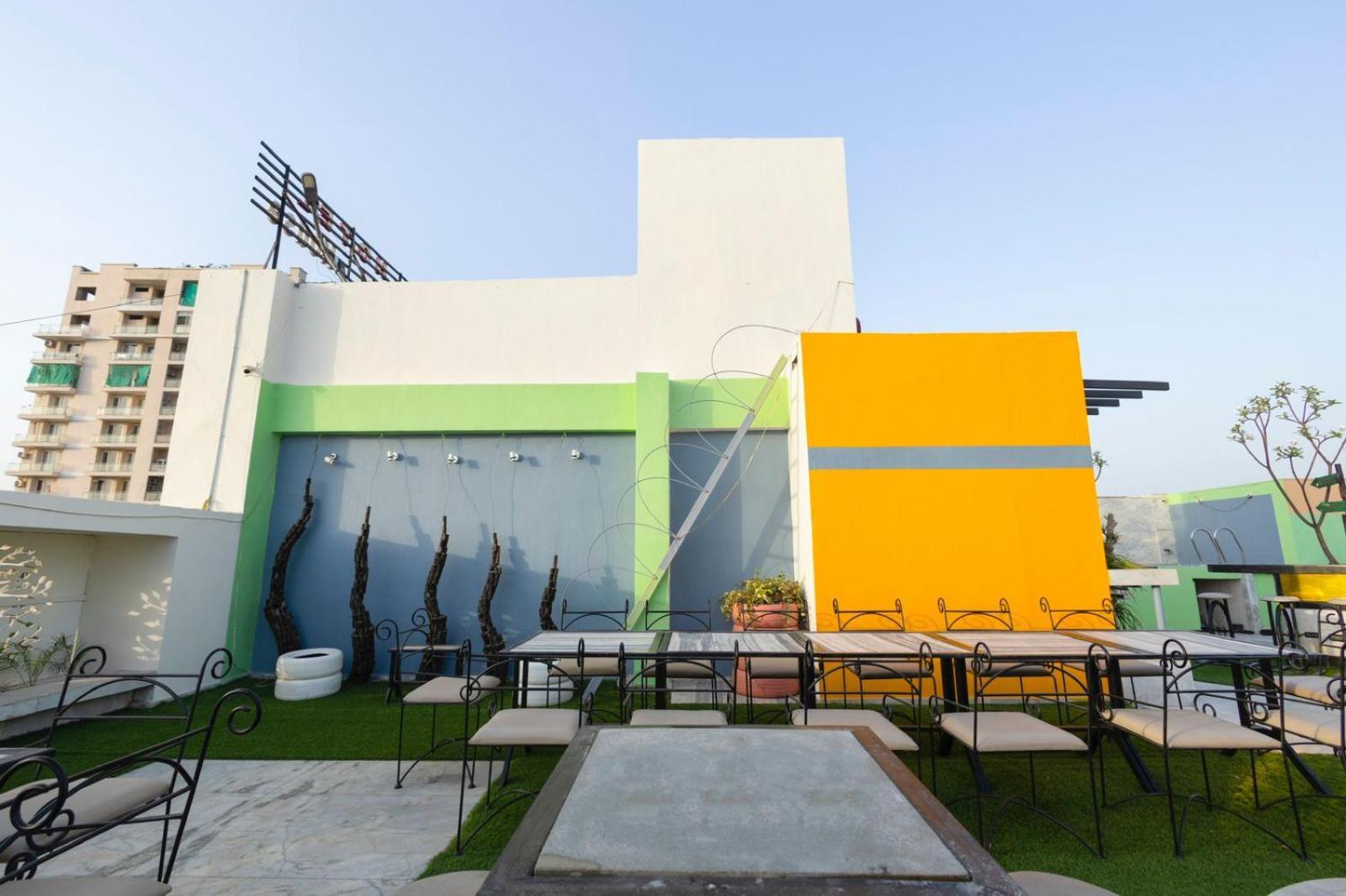 Hotel Sahibs Lighthouse - Swimming Pool Agra  Esterno foto